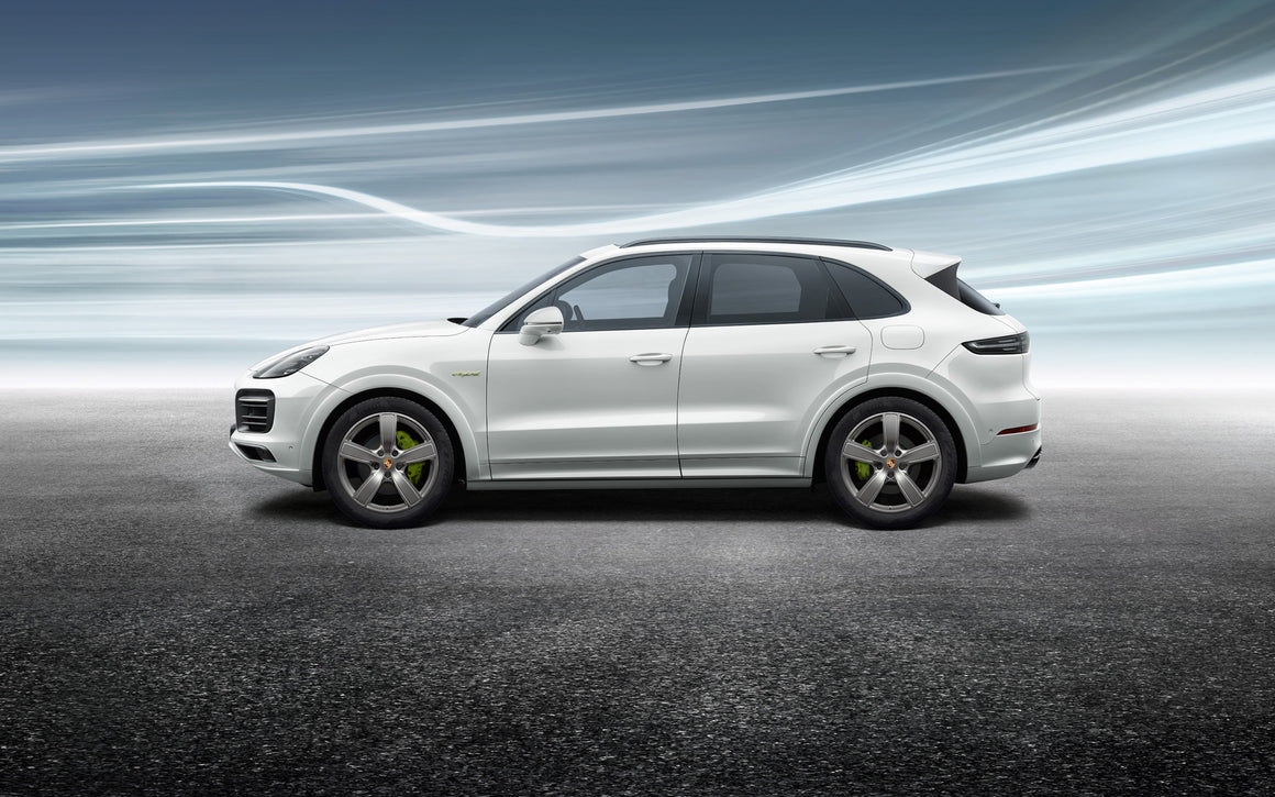 20-inch Cayenne Sport Classic summer wheel-and-tire set, Comfort, painted in Platinum (satin-gloss)