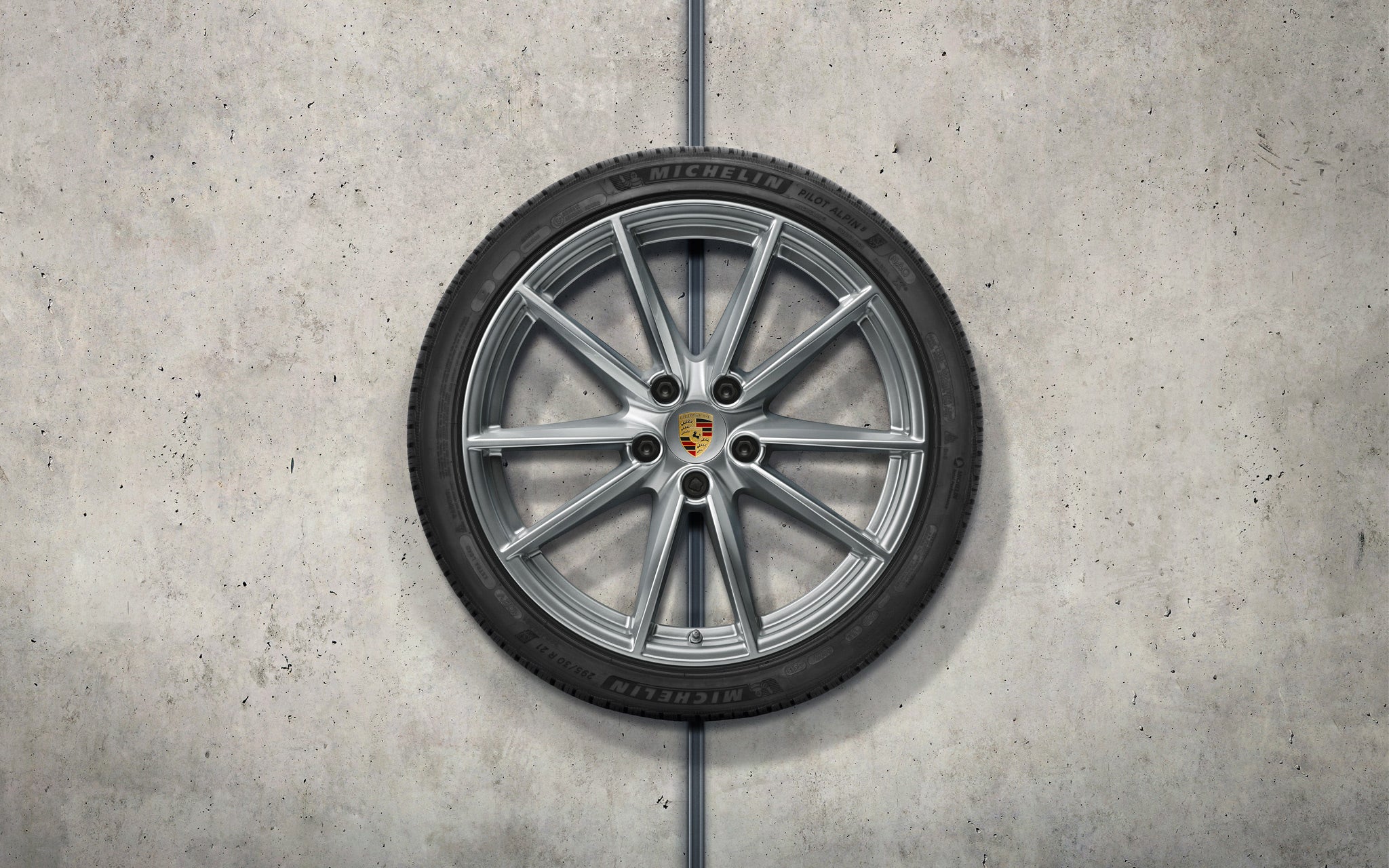 20"/21" Carrera S Winter Wheel and Tire Set - 992.1 - (2020-2024)