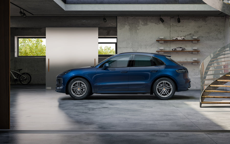 19" Macan Winter Wheel and Tire Set - 95B.III
