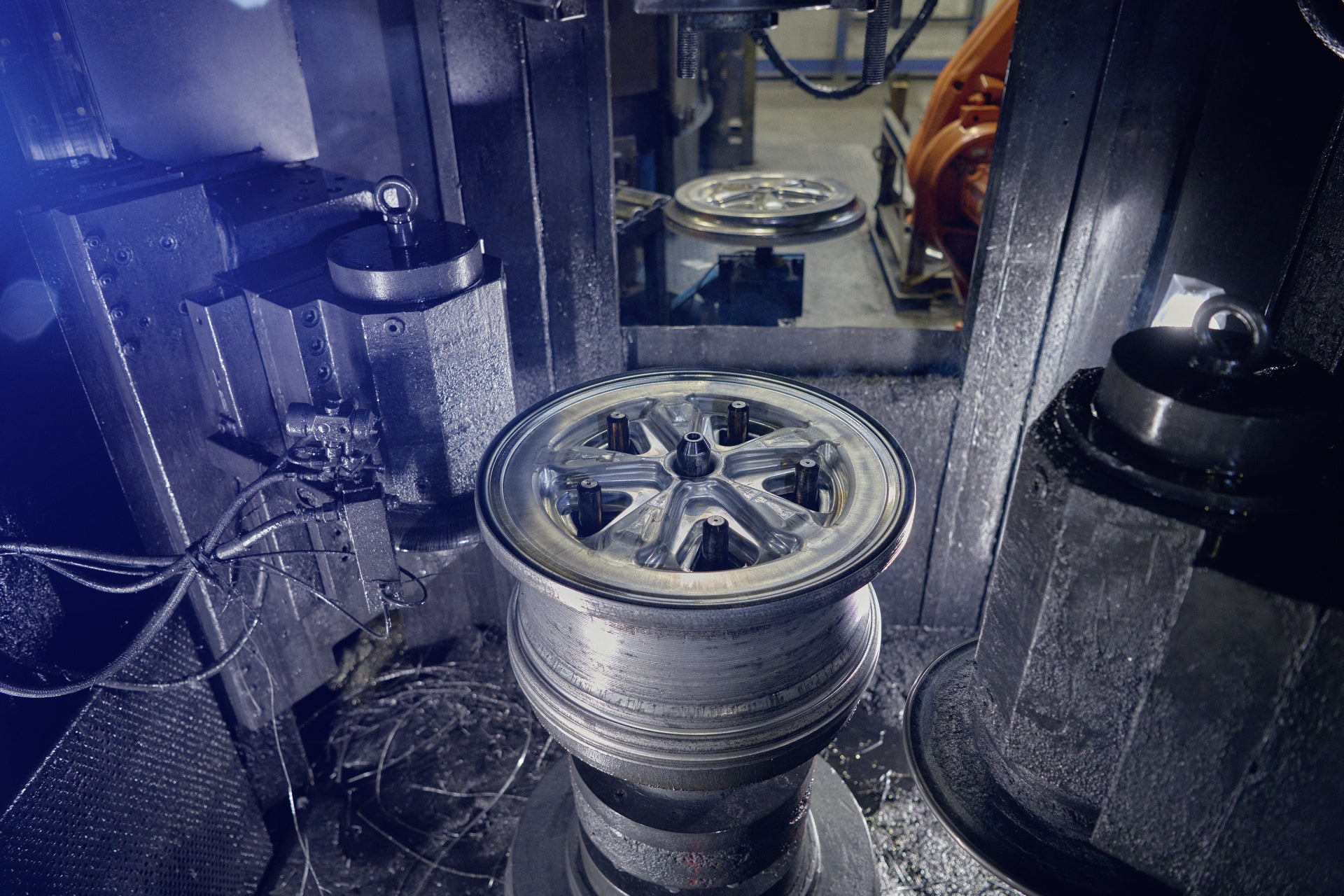 Fuchsfelge® (Fuchs wheel) 8Jx18, ET 52 front axle