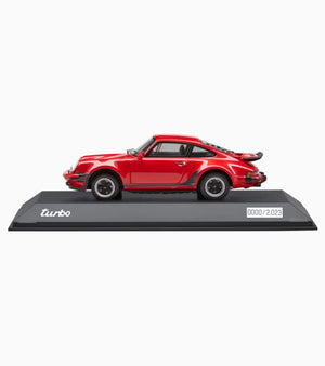 Porsche 911 Turbo (930) – Ltd.