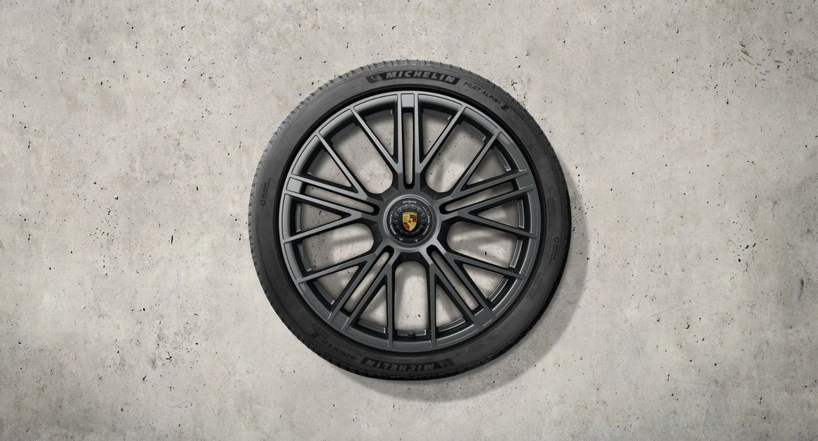 21-inch Panamera Turbo S complete winter wheel-and-tire set, painted in Anthracite Gray, with central locking