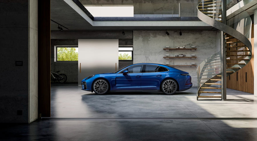 21-inch Panamera Turbo S, winter wheel-and-tire set, with central locking, painted in black (high-gloss)