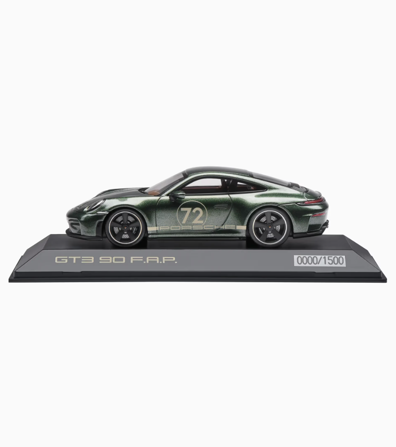 911 GT3 90 F. A. Porsche (992.2)