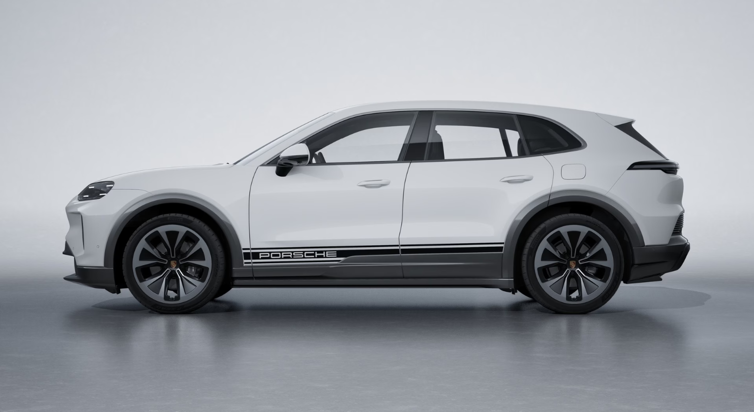 Decorative side logo "PORSCHE" - Cayenne EV