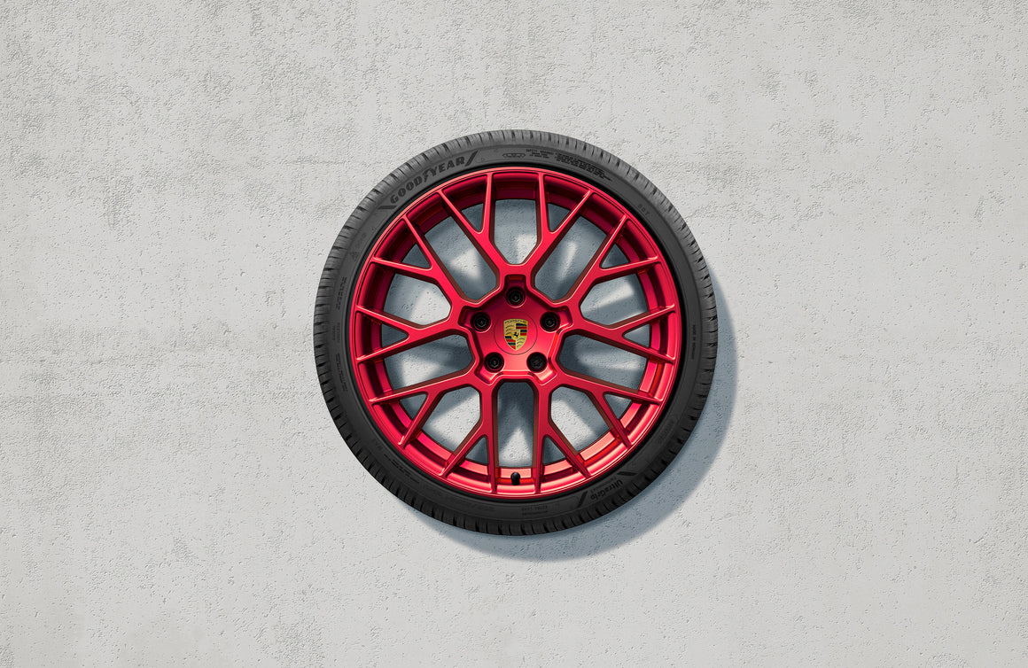 20/21-inch RS Spyder Design winter wheel-and-tire set, painted in Pyro Red