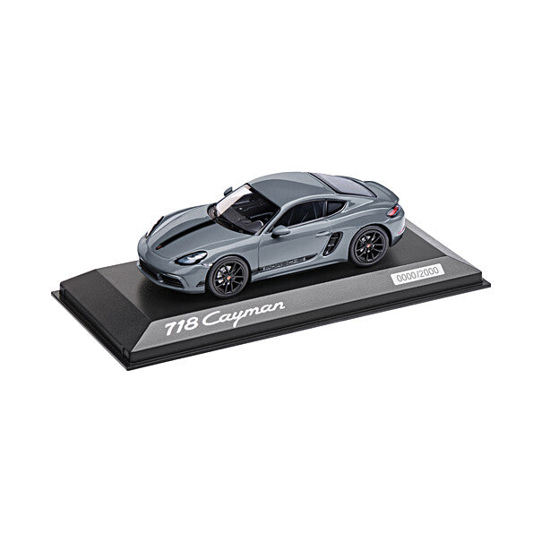 Porsche Selection Appareal & Merchandise
