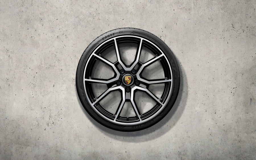 21-inch RS Spyder Design summer wheel-and-tire set