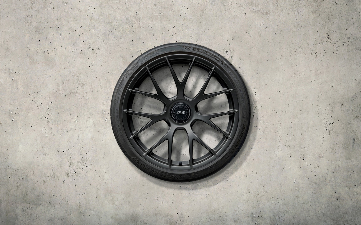 20-inch 718 Cayman GT4 RS magnesium forged wheel set