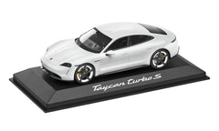 porsche-Taycan-Turbo-S_240x.